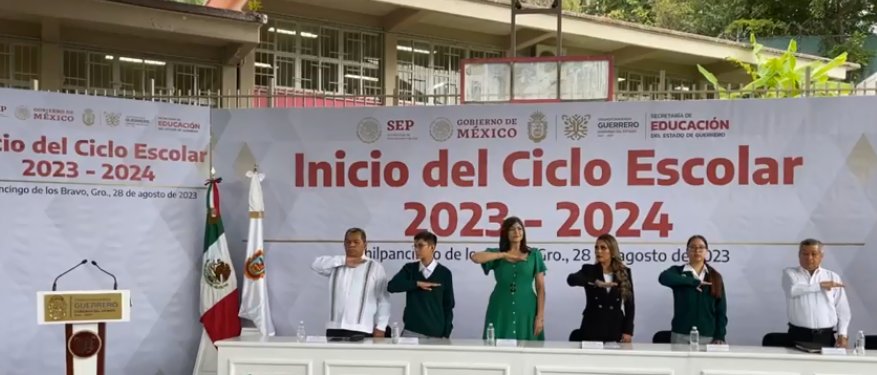 Más de un millón de alumnos regresan a las aulas en Guerrero