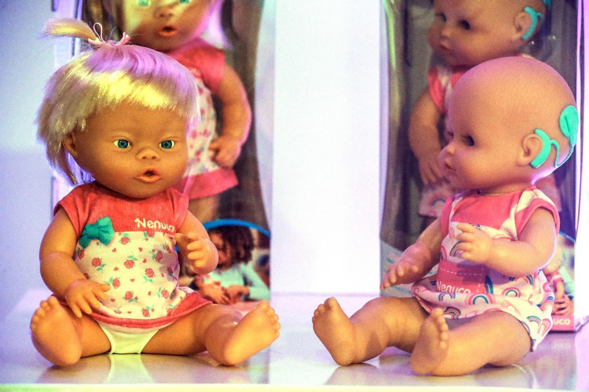 Nenuco lanza muñecas con síndrome de Down e implantes para promover la inclusión