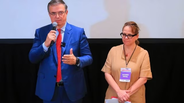 Marcelo Ebrard evalúa su futuro político tras derrota en la encuesta de Morena para 2024