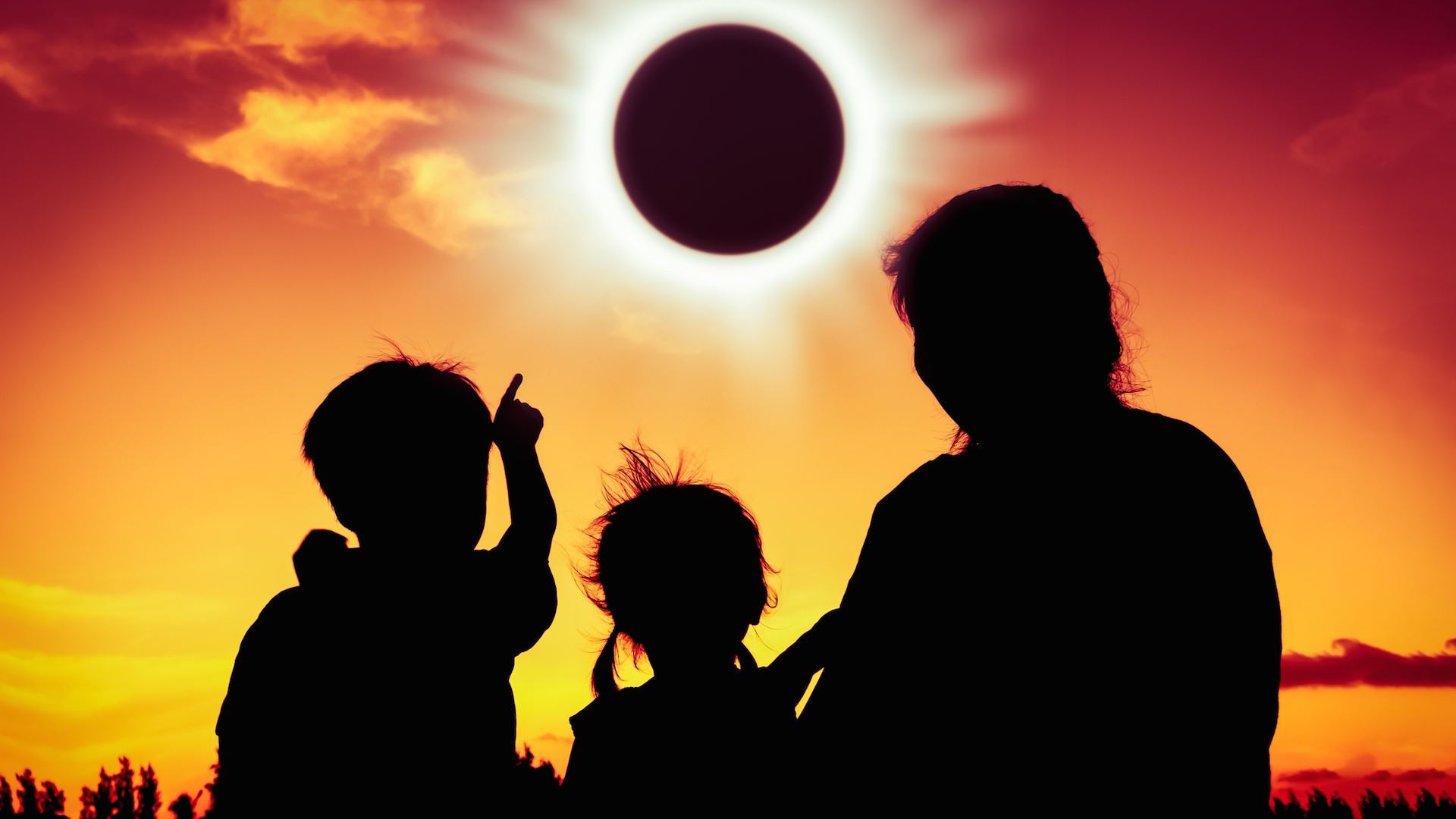 ¿Cómo observar el eclipse solar de forma segura?