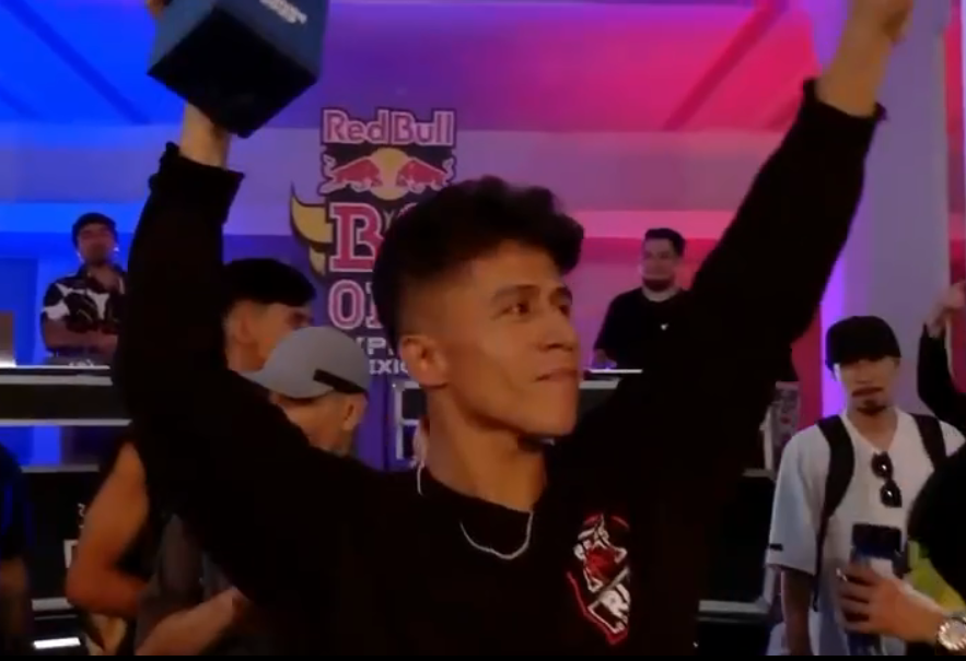 Evelyn Salgado Pineda respalda al campeón nacional de Breaking, Miguel Ángel Ruiz Vázquez