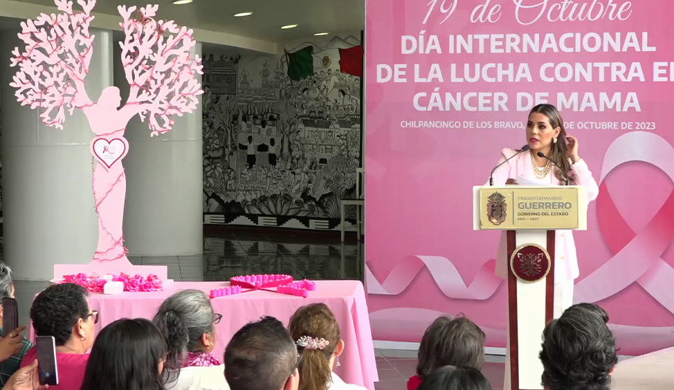 Evelyn Salgado Pineda conmemora el Día Internacional de la Lucha contra el Cáncer de Mama