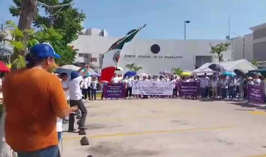 Más de mil trabajadores del PJF en Acapulco rechazan eliminación de fideicomisos y continúan bloqueos