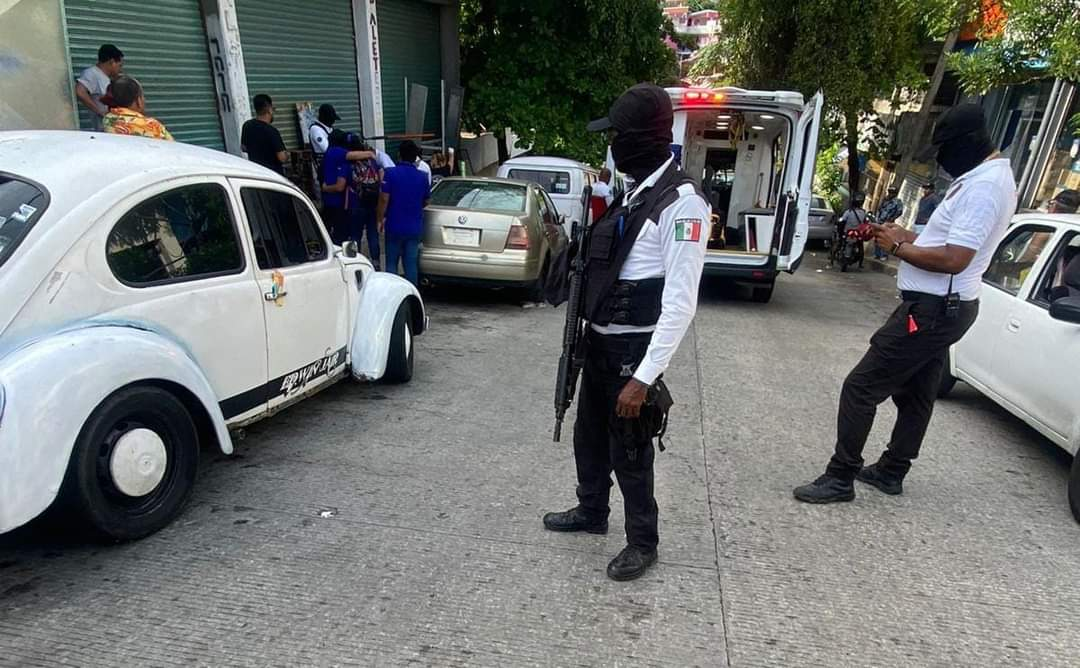 Ataque a taller de motocicletas deja un hombre herido en la Calle 2 de Abril