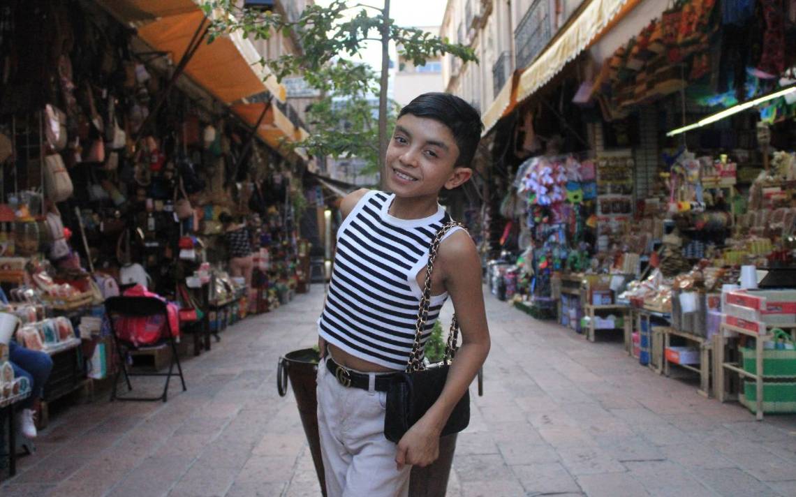 «La Venenito», el tiktoker de 14 años, revela que su papá no lo acepta al verlo con vestido y tacones