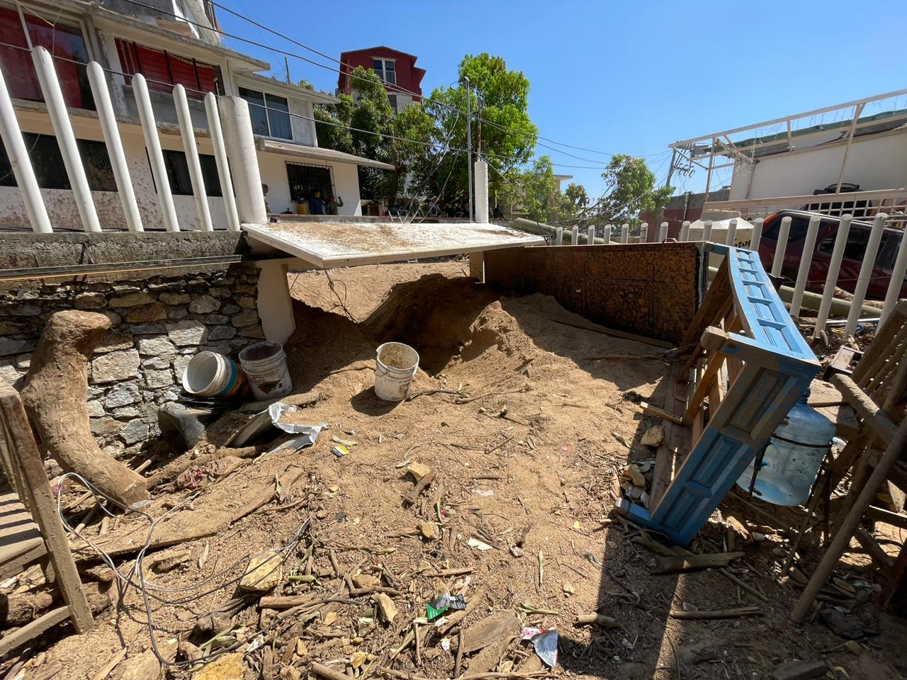 Ciudad Perdida en la colonia Francisco Villa, hayan 6 cuerpos sepultados