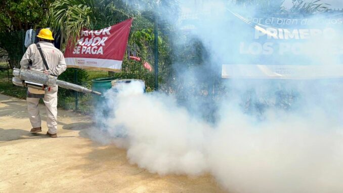 Acciones integrales de salud para prevenir enfermedades post-huracán Otis en Guerrero