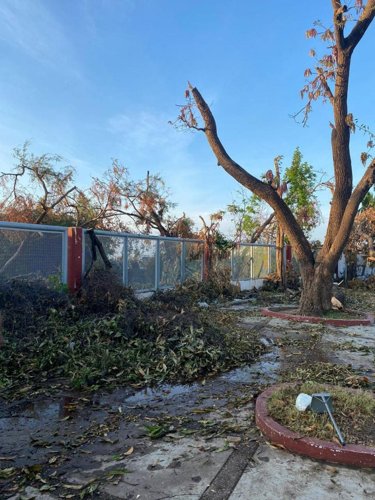 Continúan los Esfuerzos de Recuperación en Espacios Públicos dañados por el Huracán «Otis»