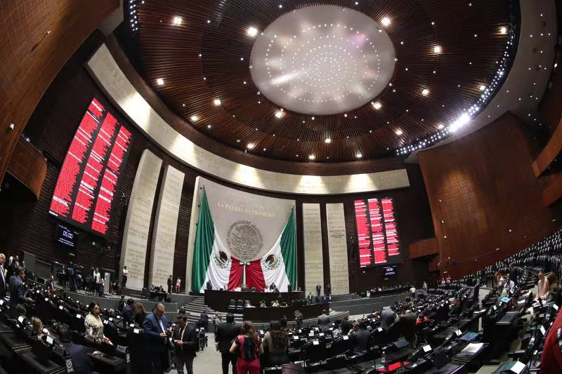 Diputados de Morena aprueban presupuesto 2024, sin recursos para reconstruir Acapulco