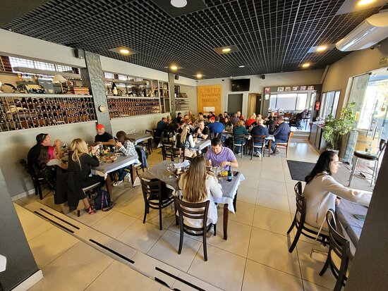 Restaurantes en Acapulco solo el 30% opera a media capacidad