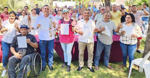 Aspirantes a la alcaldía de Petatlán por Morena se unen en apoyo a José Martínez Popoca