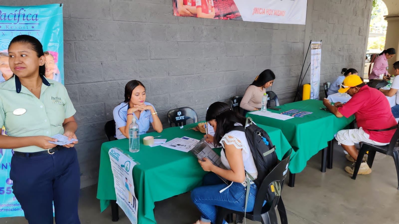 Impulso al empleo en Ixtapa Zihuatanejo, más de cien espacios laborales ofertados