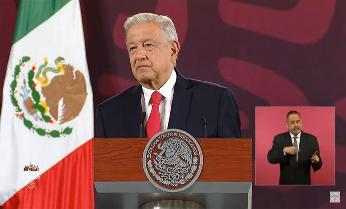 López Obrador culpa a abogados y organismos de DD.HH. por liberación en caso Ayotzinapa
