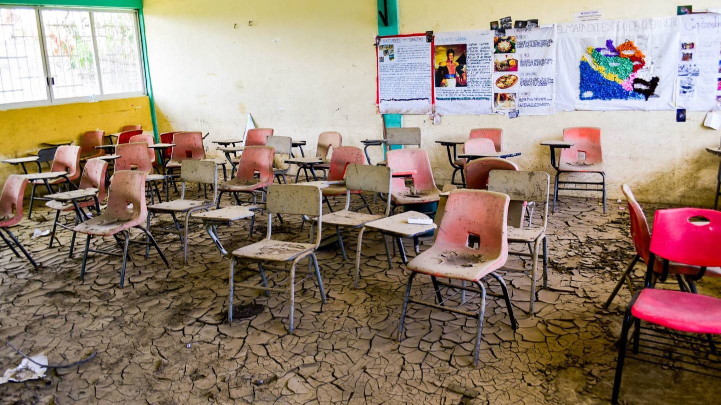 Aún sin comenzar la reconstrucción de escuelas afectadas por huracán Otis en Guerrero