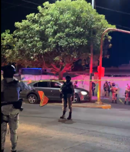 Muere automovilista atacado a balazos en Iguala