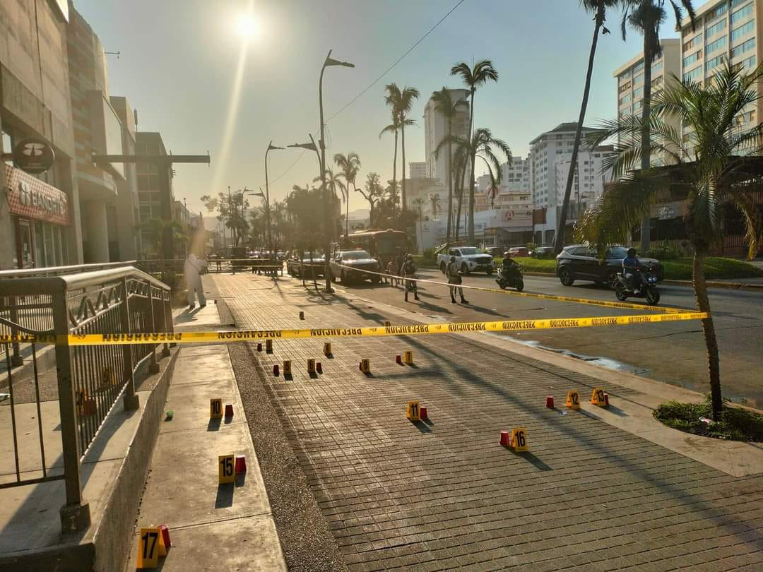 Hieren a una persona en ataque armado en la  Costera Miguel Alemán