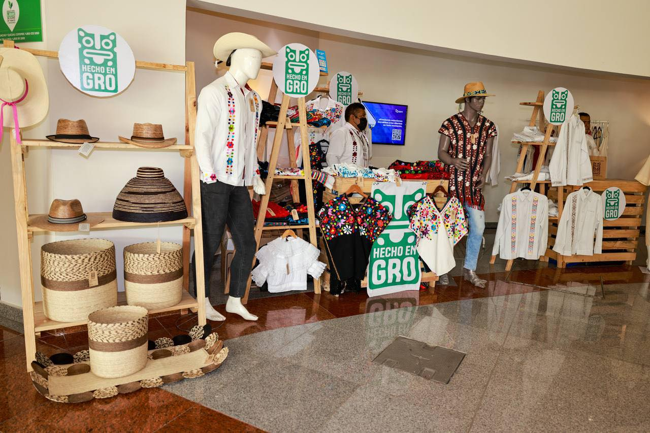 Apoyo a afectados por el huracán Otis y desastres naturales anunciaron en la 87 Convención Bancaria