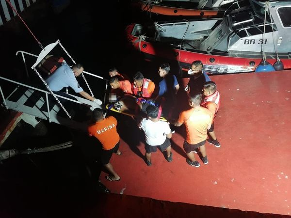 La Armada de México Rescata a Persona en Peligro de Ahogamiento en Acapulco