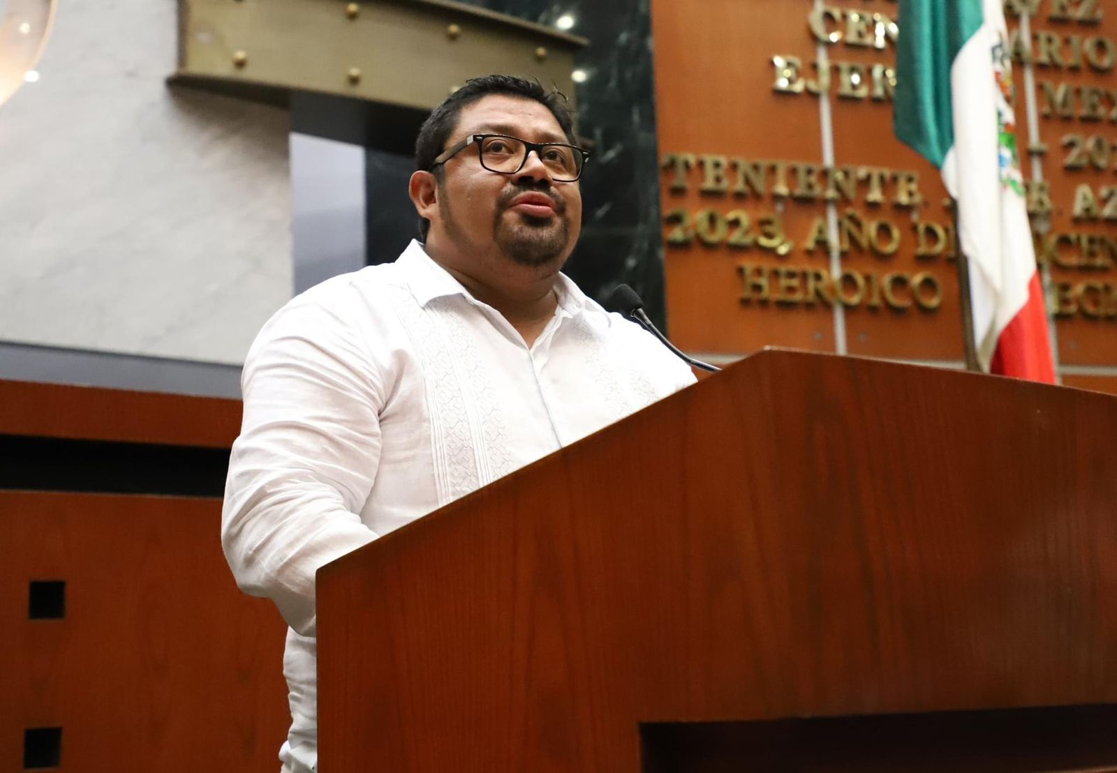 Diputado propone reforma para promover la igualdad de género en la Ley Orgánica del Municipio Libre del Estado