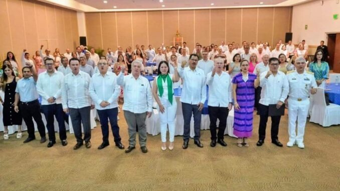 Diputada Gloria Citlali Calixto Jiménez asiste a la Toma de Compromiso del Consejo Directivo de Coparmex Acapulco