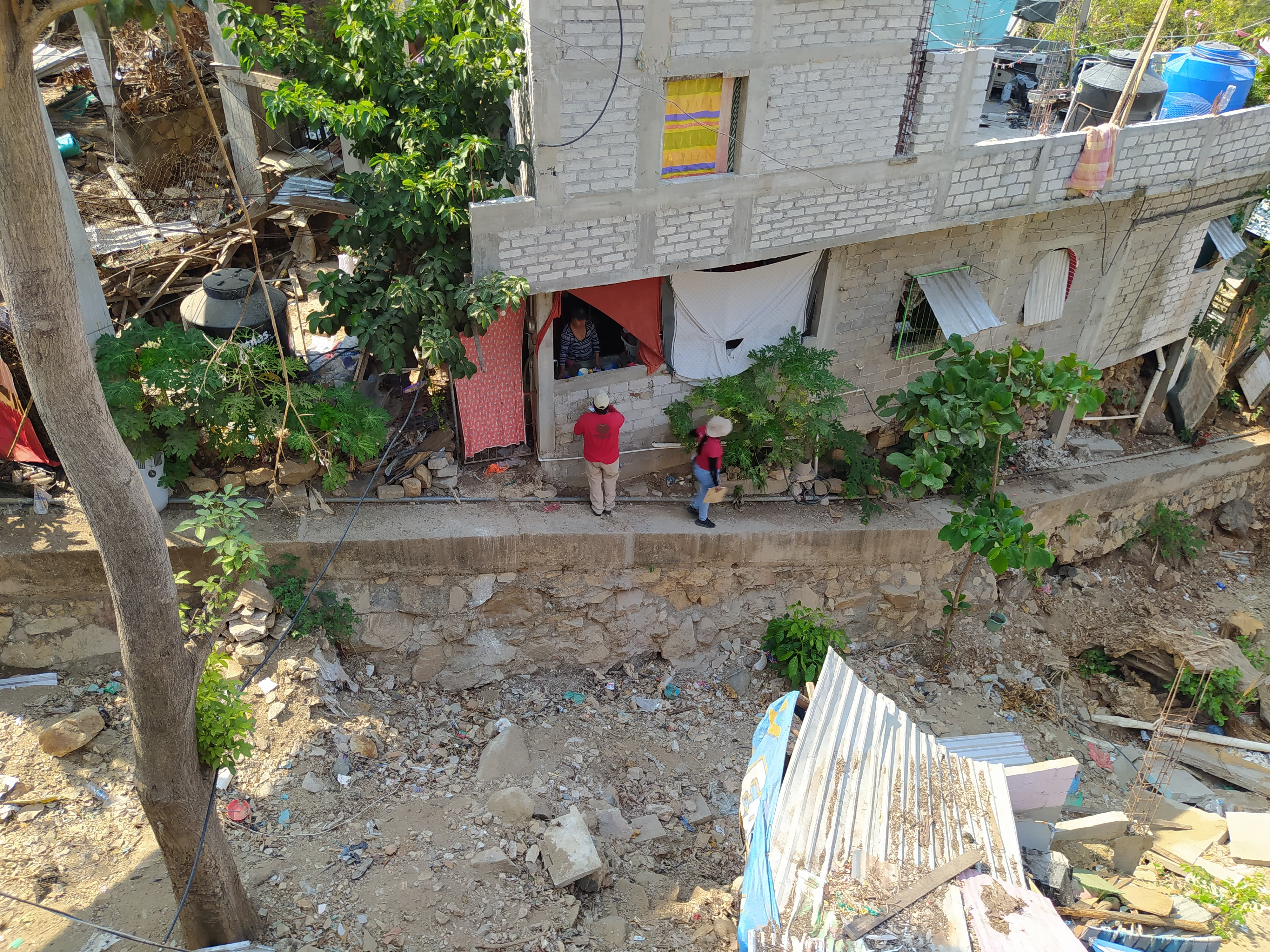 Gobierno Municipal de Acapulco notifica a 187 viviendas en zonas de alto riesgo