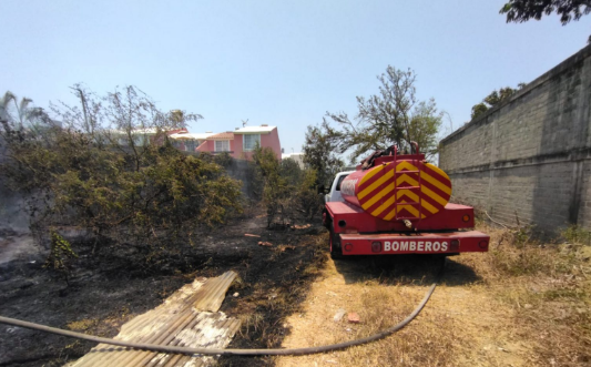 Bomberos de Acapulco atienden 14 emergencias durante el fin de semana