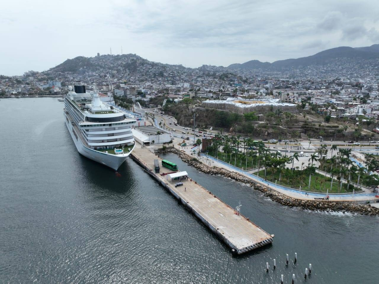 Acapulco mejora su calificación crediticia gracias a finanzas sanas y recuperación turística