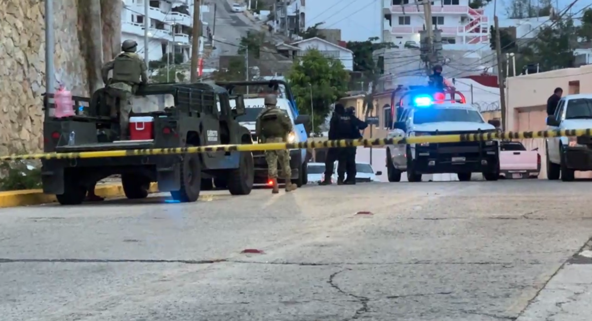 Detienen a cuatro personas en operativo policiaco y militar en Acapulco