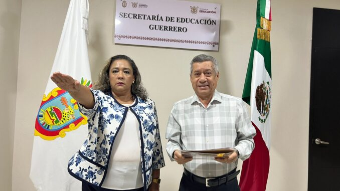 Nombran nueva Directora del CECyTE Guerrero
