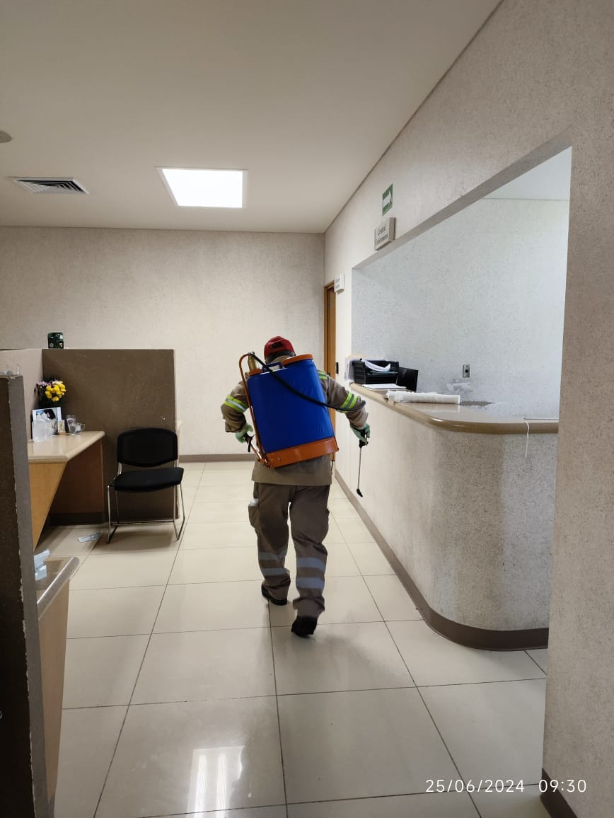Inician labores de fumigación y mantenimiento en el Hospital General de Acapulco