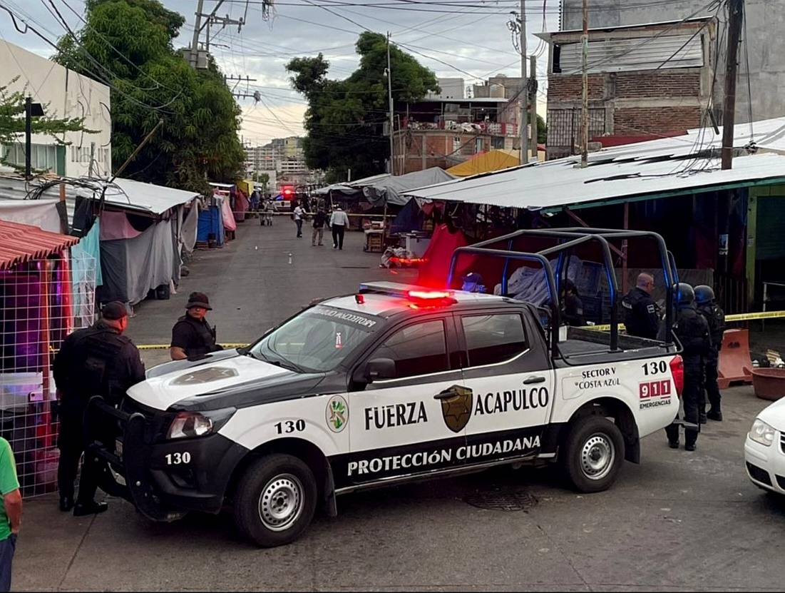 Ataque armado deja dos muertos frente al CAAPS en Acapulco