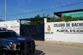 Trabajadores administrativos del COBACH 16 inician paro laboral exigiendo la destitución de directivos