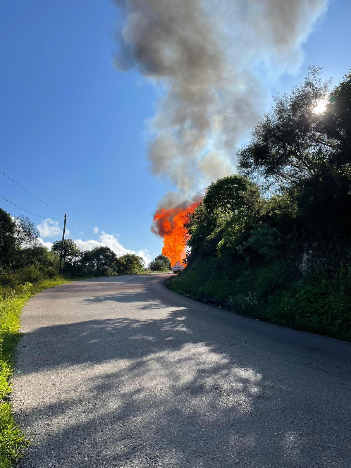 Explosión de pipa de gas LP en la carretera Chilapa – Ahuacotzingo