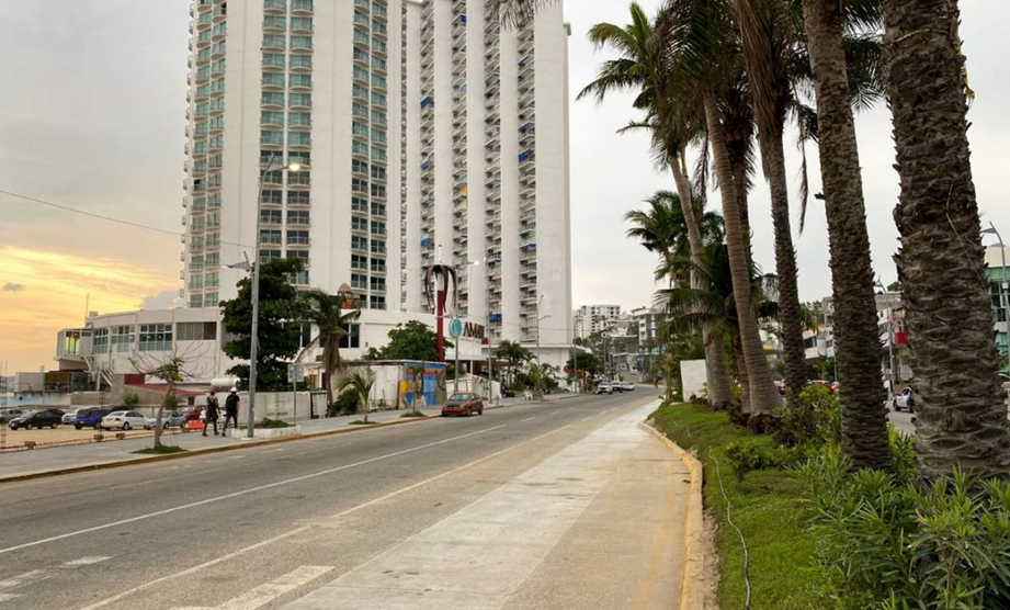 Concluye construcción de colector sanitario en la Avenida Costera de Acapulco