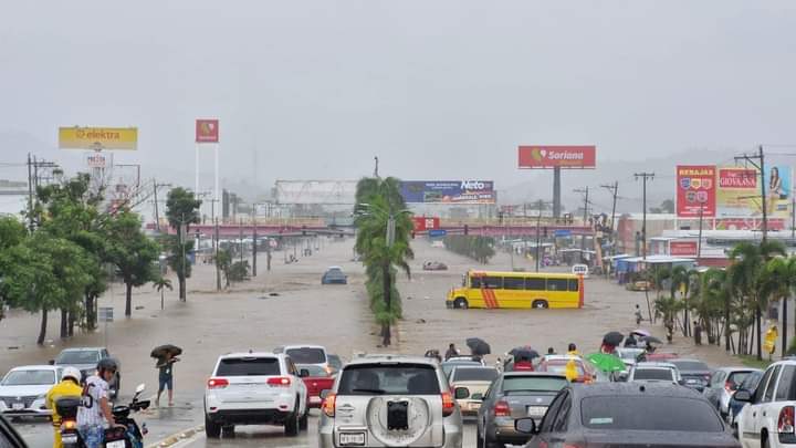 Acapulco bajo el agua: Lluvias y huracán John provocan graves afectaciones