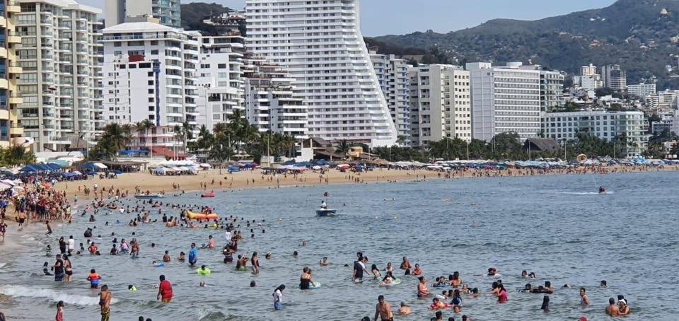 Destinos turísticos de Guerrero registran 81.3% de ocupación hotelera en fiestas patrias
