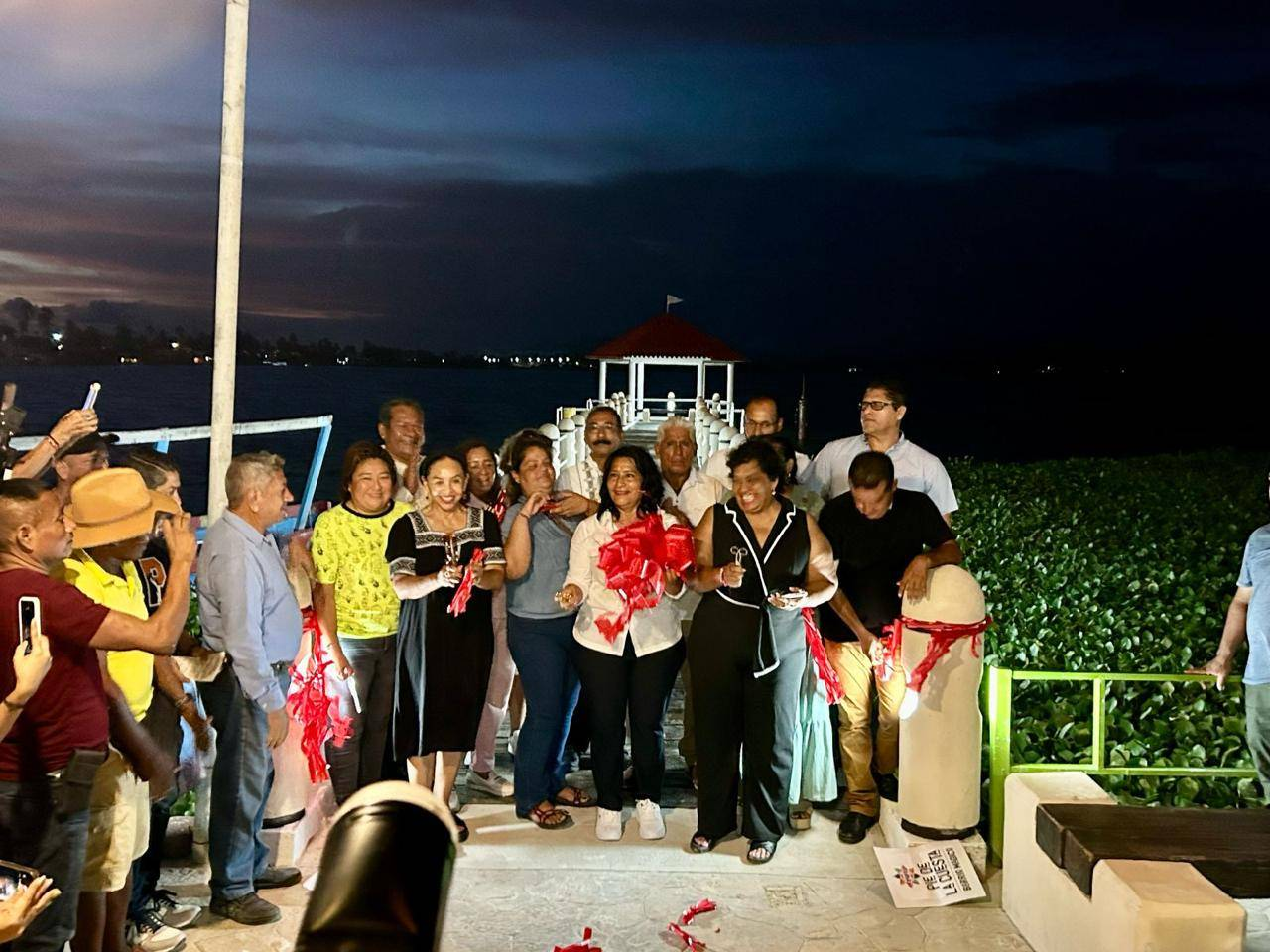 Inauguran nuevo muelle en Pie de la Cuesta: un paso más hacia la rehabilitación turística de Acapulco