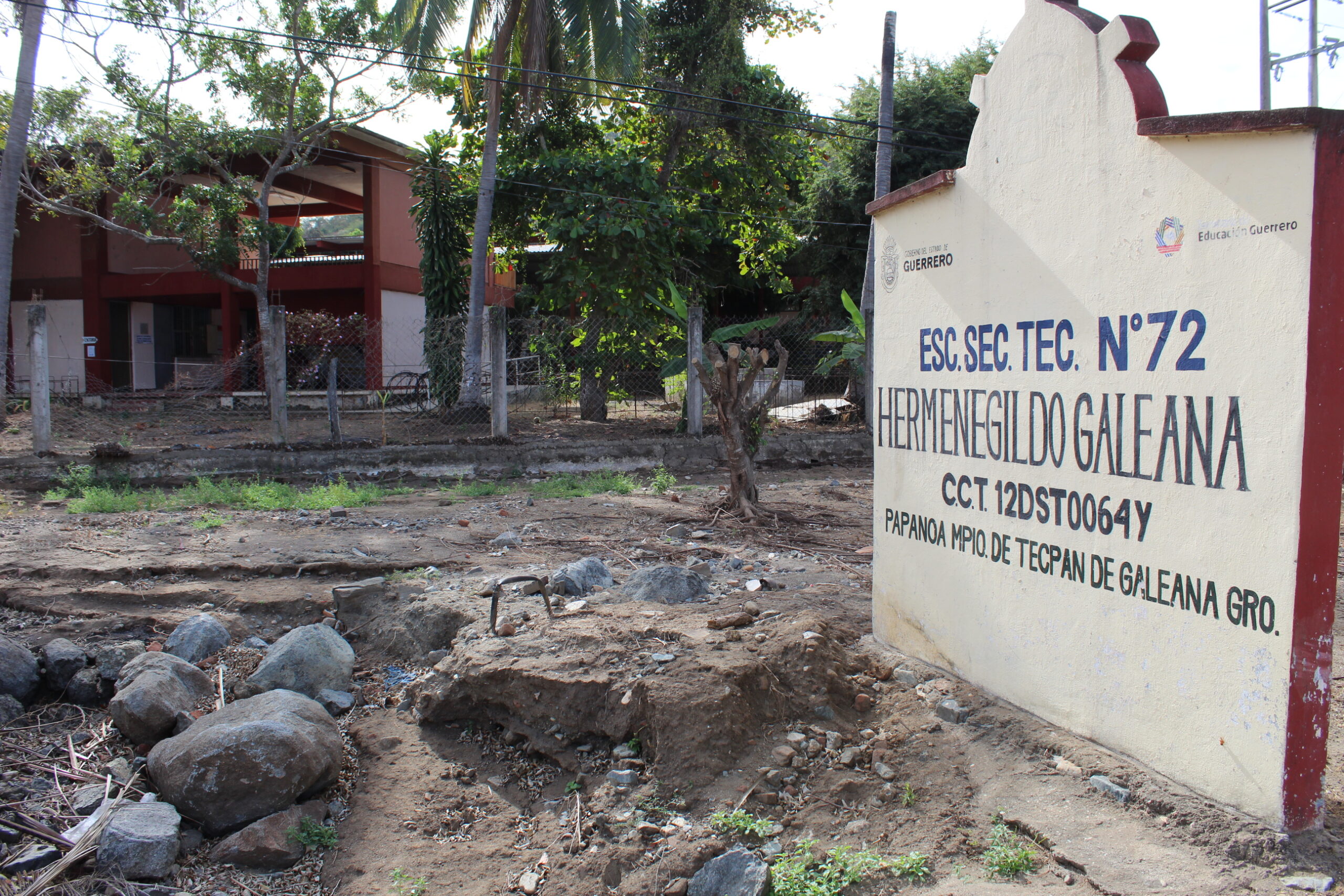 Tecpan de Galeana sin clases presenciales debido a la ola de violencia