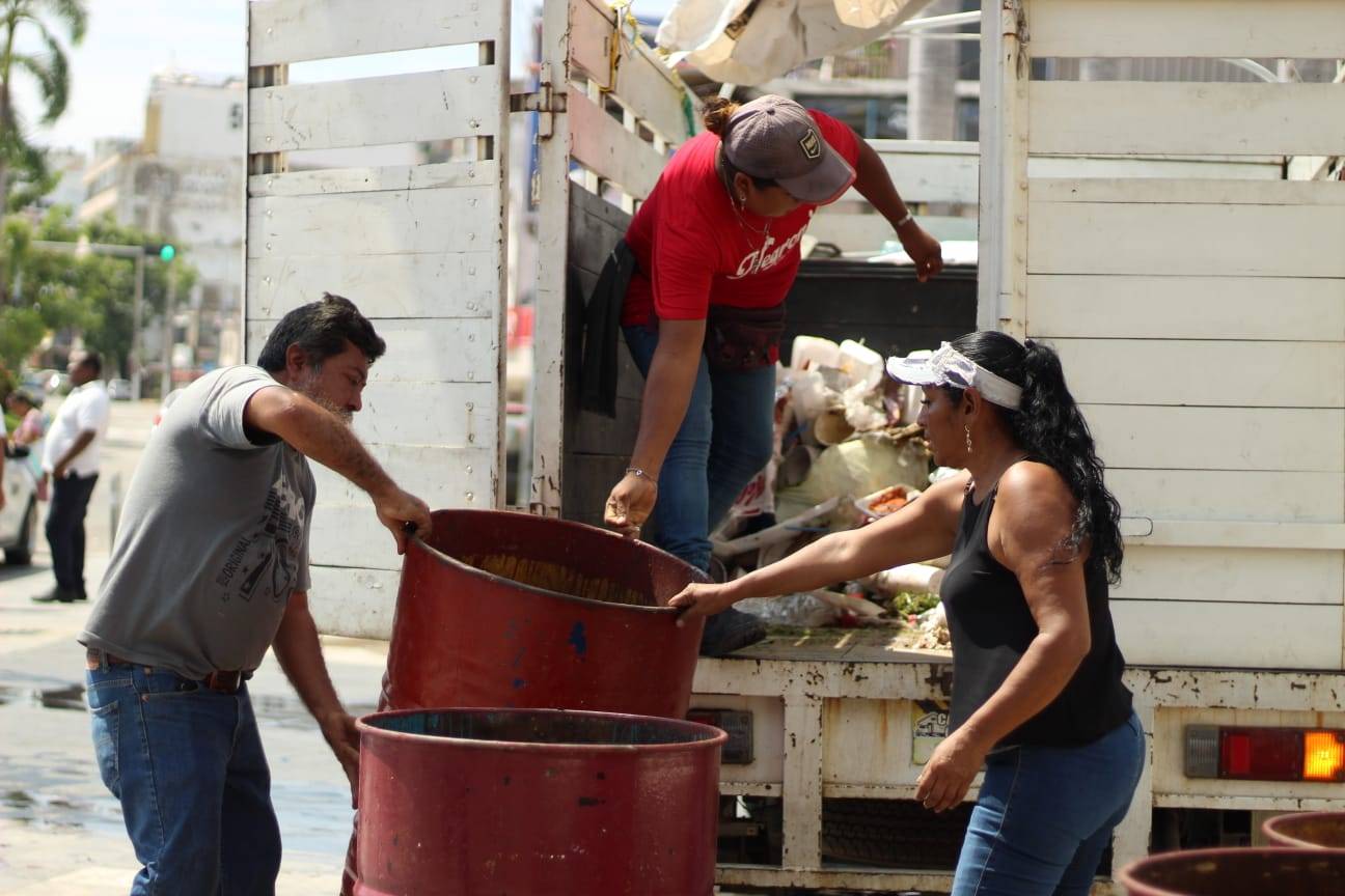 Redoblan acciones de limpieza en Acapulco a tres semanas del paso del huracán John