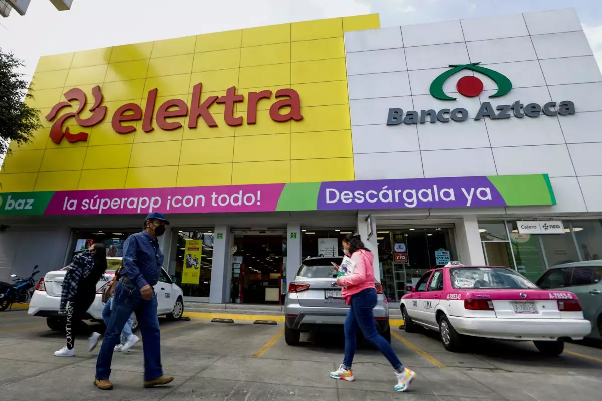 Bolsa Mexicana de Valores suspende cotización a Grupo Elektra