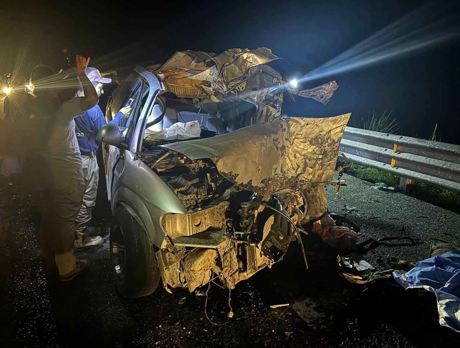 Cuatro muertos y 10 lesionados deja fuerte choque en la carretera Acapulco – Zihuatanejo
