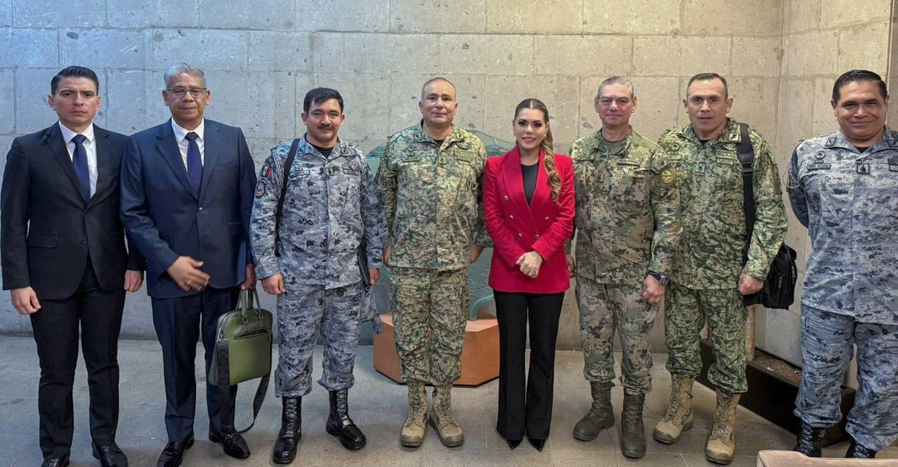 Evelyn Salgado refuerza coordinación en materia de seguridad durante reunión con Claudia Sheinbaum en Palacio Nacional