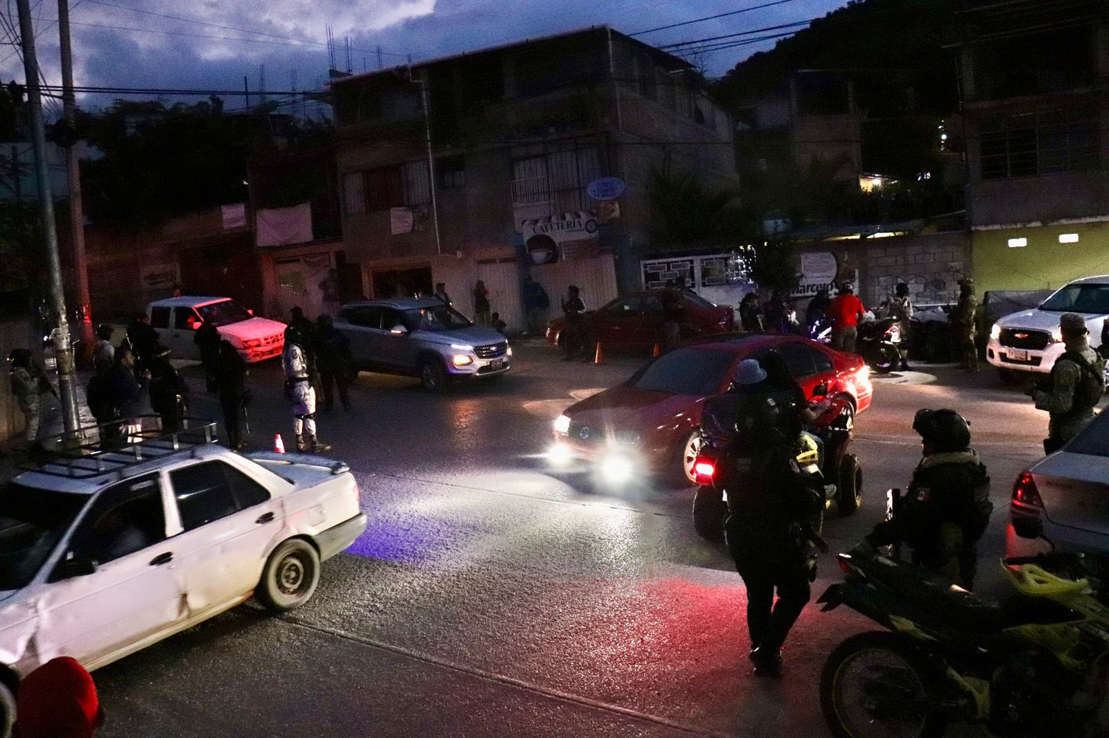 Más de 300 elementos de seguridad refuerzan operativo especial en Chilpancingo