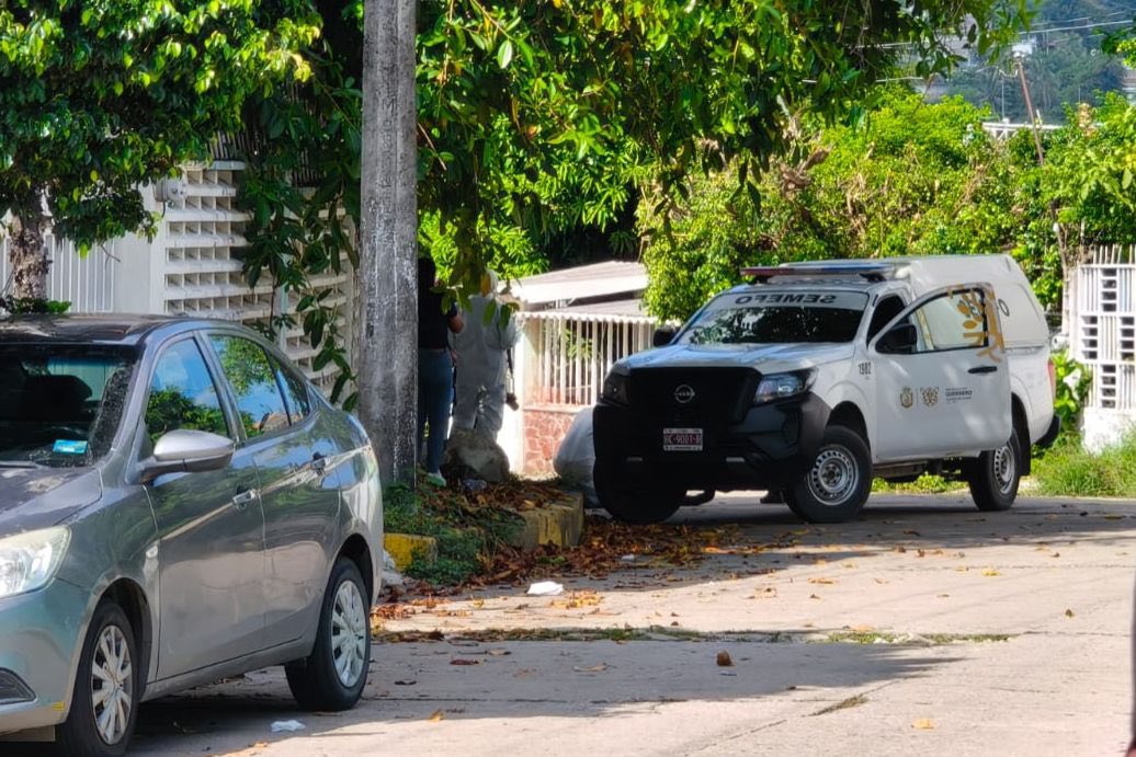 Localizan a hombre sin vida en la colonia Carabalí de Acapulco