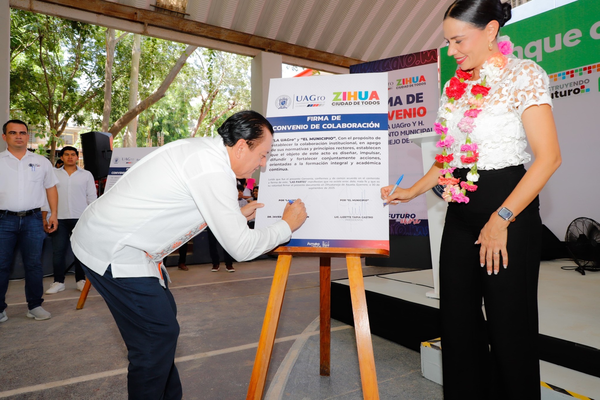 UAGro refuerza vínculos con Zihuatanejo mediante convenios de colaboración