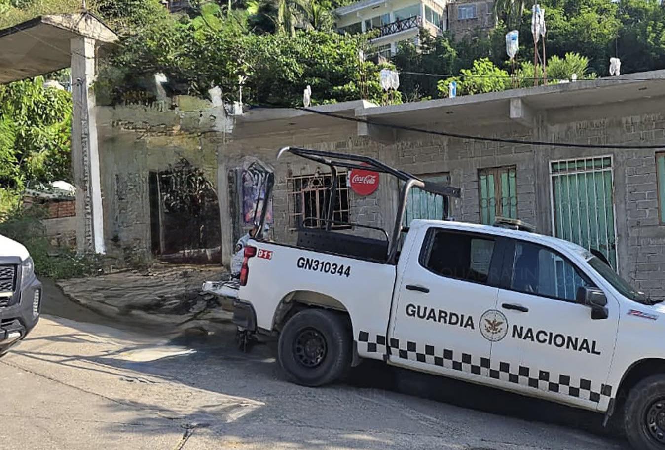 Mujer es asesinada a balazos en la colonia Balcones de Costa Azul, en Acapulco