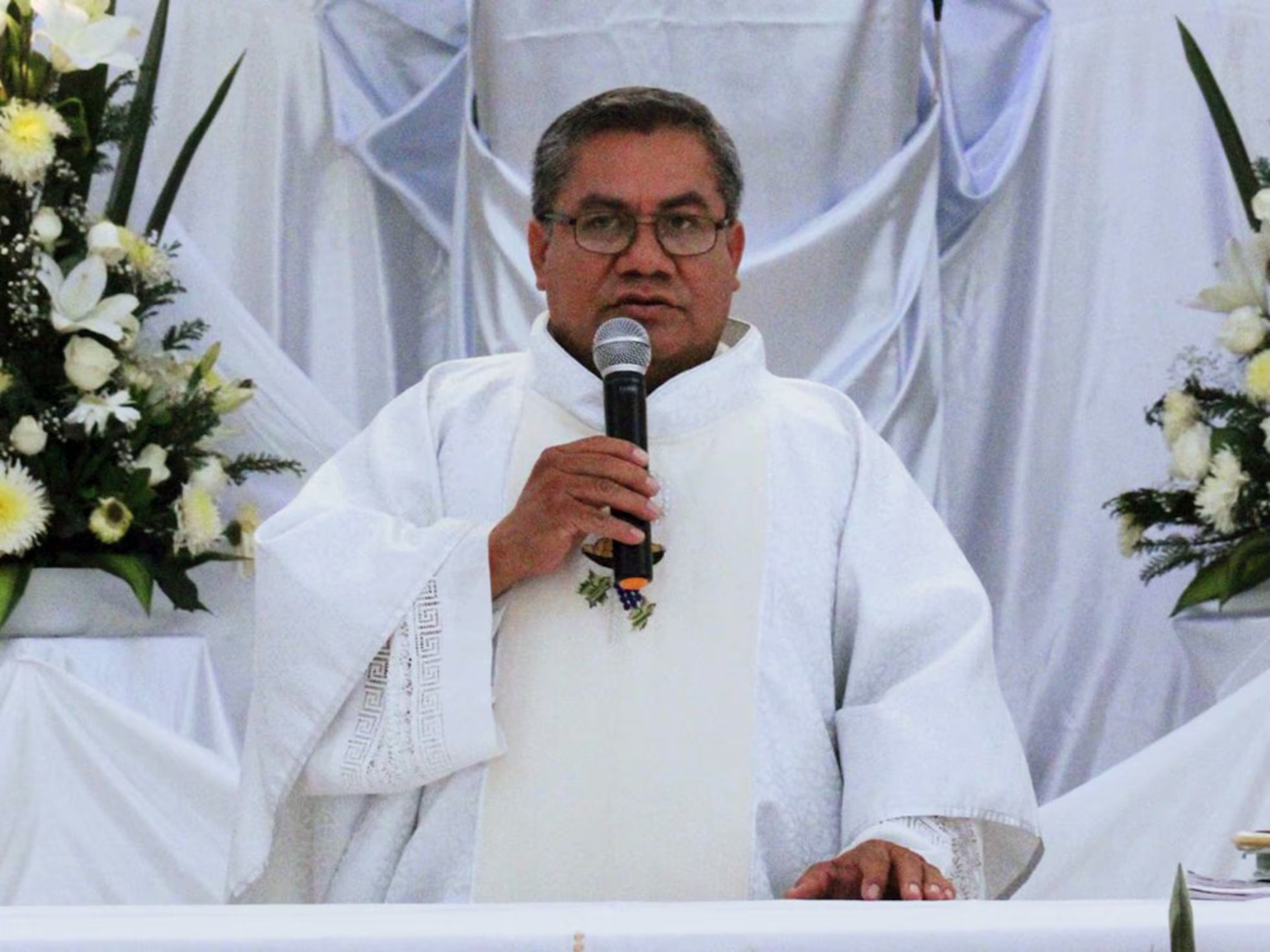 Chofer del padre Bertoldo, principal sospechoso del asesinato del párroco de Mezcala, Guerrero: Omar García Harfuch