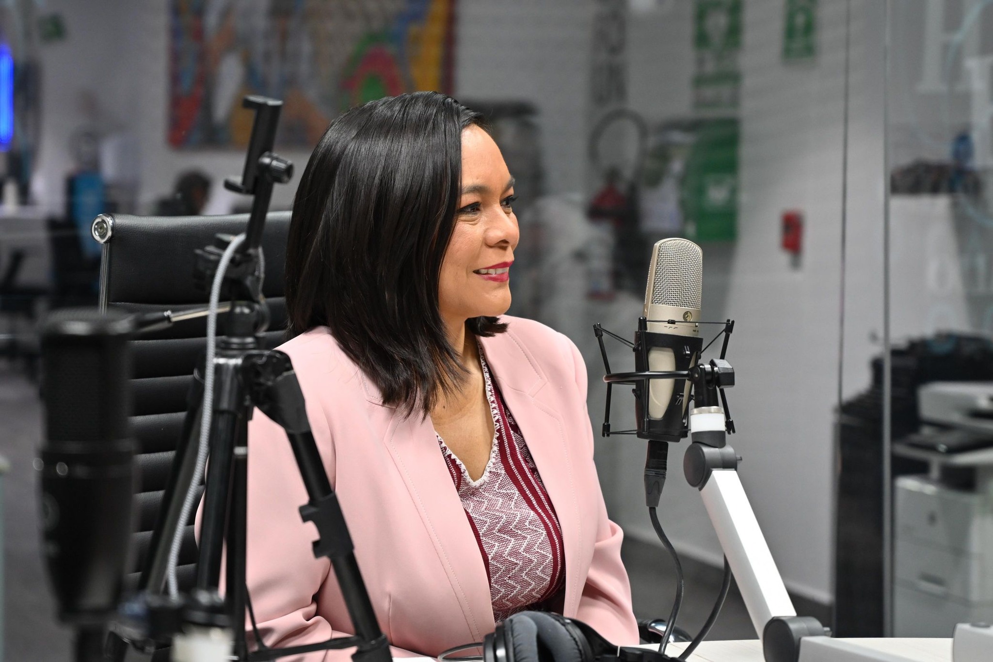 «A las mujeres nos costó vidas llegar al poder y no vamos a retroceder»: Beatriz Mojica anuncia que solicitará licencia al Senado