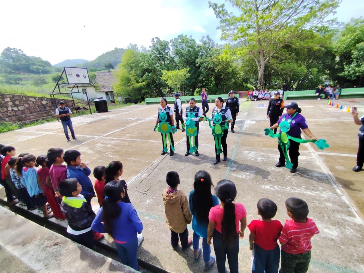 Fomentan cultura de paz en Chilapa: Desarrollan el programa “Un Día con tu Policía” en la región Montaña