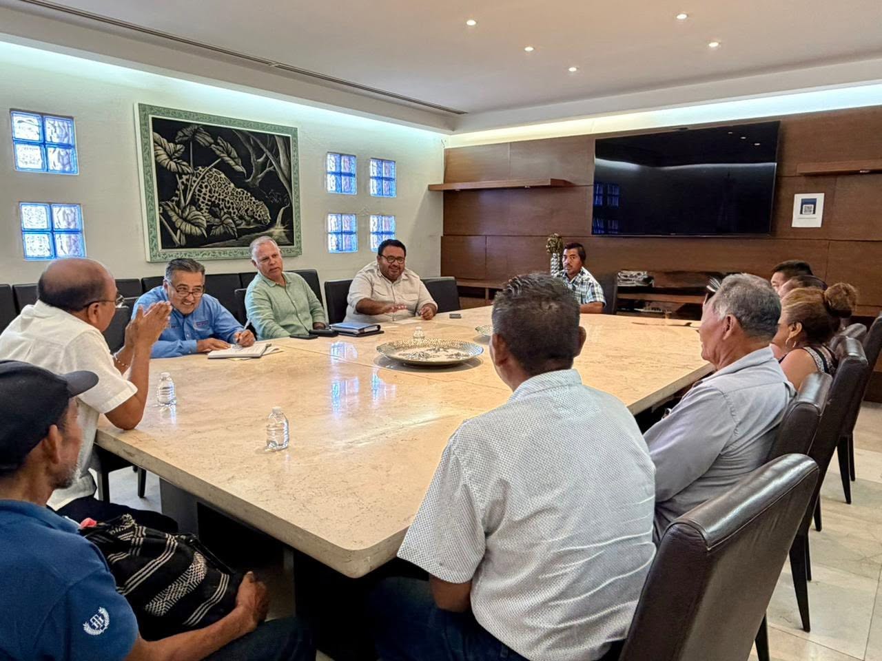 Fortalece Gobierno de Guerrero canales de diálogo con el Comisariado de los Bienes Comunales de Cacahuatepec